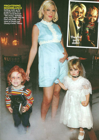 Illustration for article titled This Week In Tabloids: Pregnancy Rumors For Jen Aniston & Lady Gaga